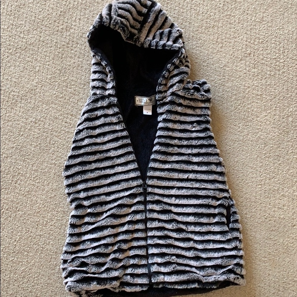 Widgeon Faux Fur Ski Vest with Hood